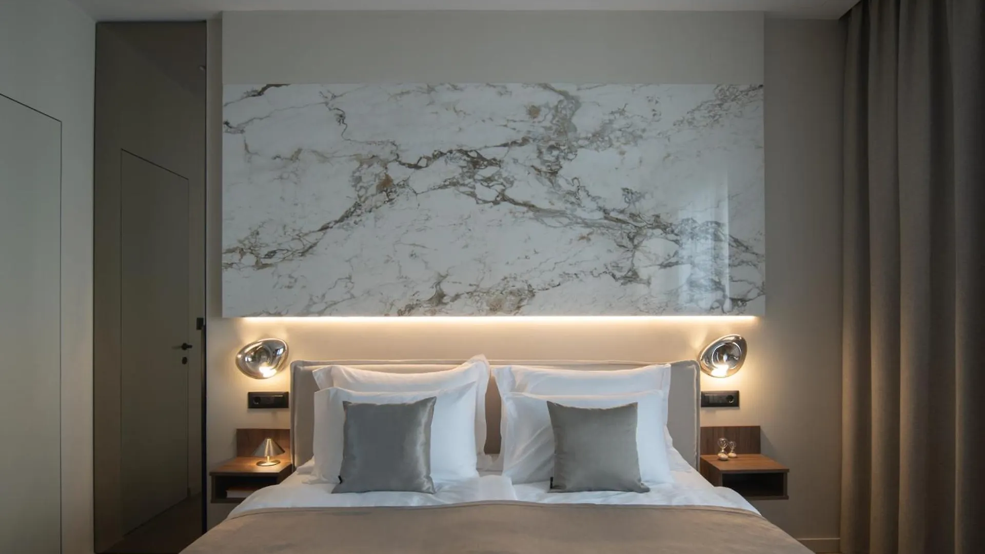 Amelie Luxury Rooms 2 Split 0*,