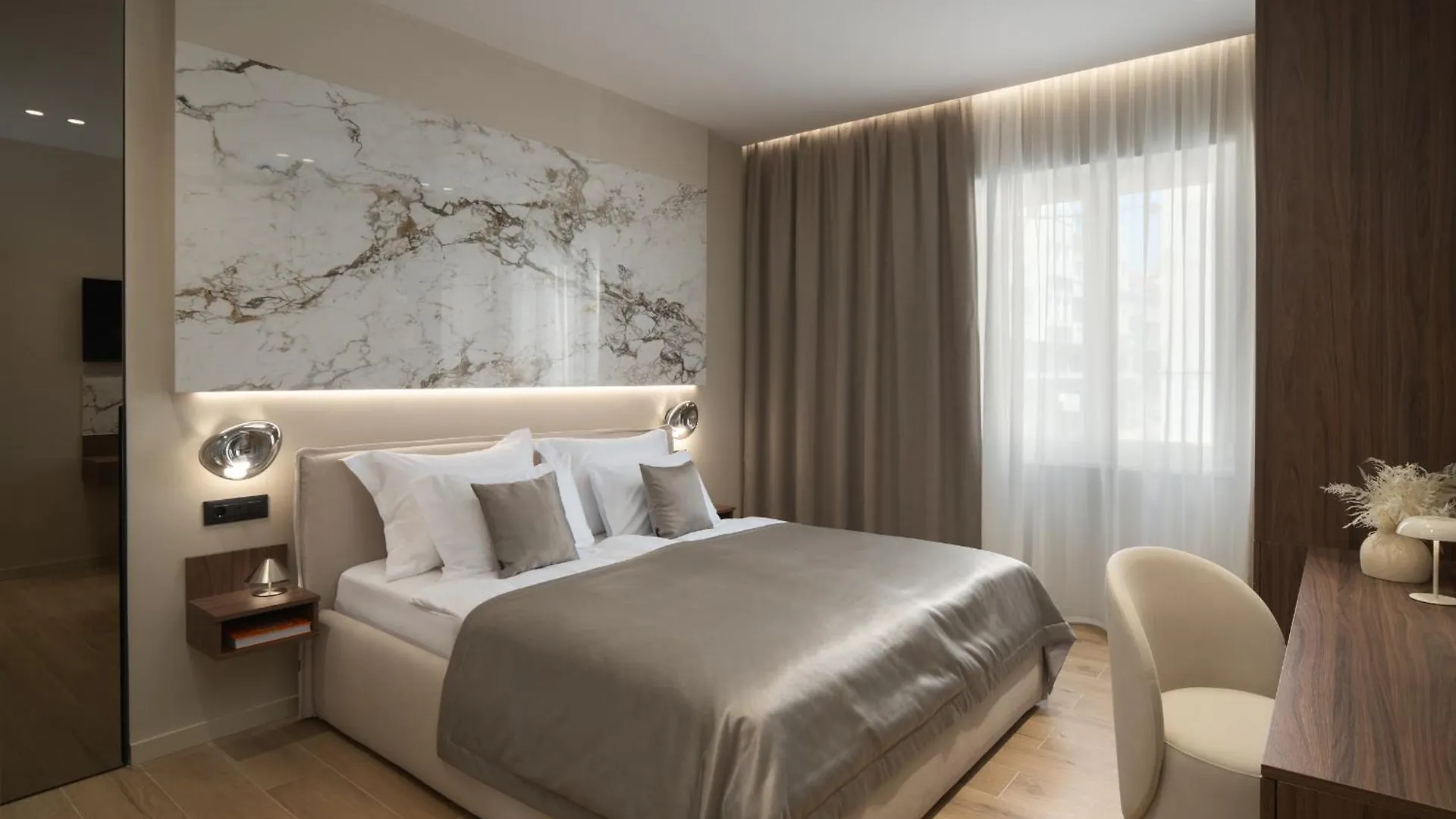 Amelie Luxury Rooms 2 Split 0*,  Croatia